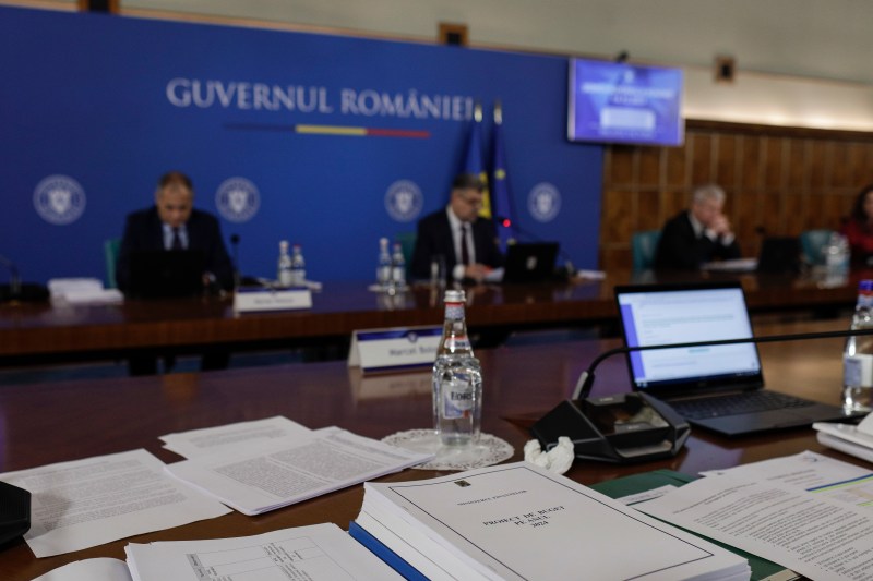 Circuitul documentelor în Guvern: Blocajul unei finanțări europene de 20 de milioane de euro