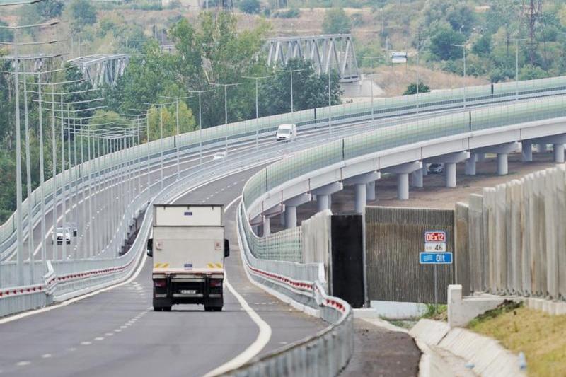 CNAIR impune restricții de tonaj în șase județe din cauza caniculei
