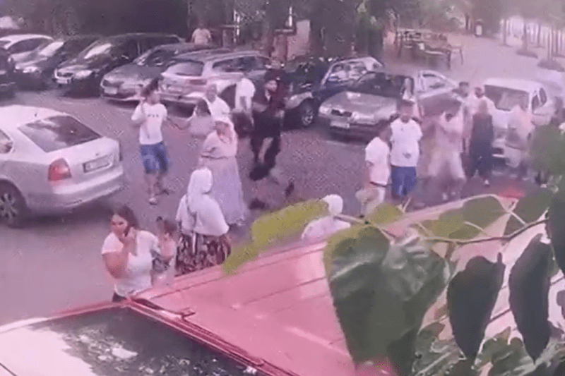 Conflicte violente între două familii în fața Spitalului Universitar din București: șase arestări și 18 amenzi aplicate