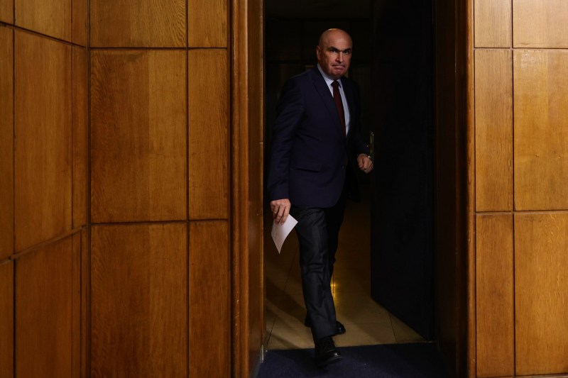 Contraofensiva: Instituția în discuție caută susținători pentru a-și menține indemnizațiile