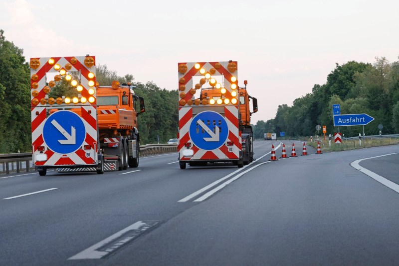 Crăpături pe autostrăzile germane din cauza căldurii extreme