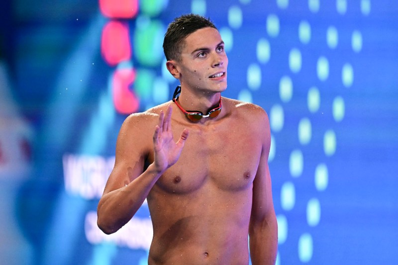 David Popovici surprinde cu o decizie neașteptată la Campionatele Mondiale de Natație după calificarea într-o nouă finală