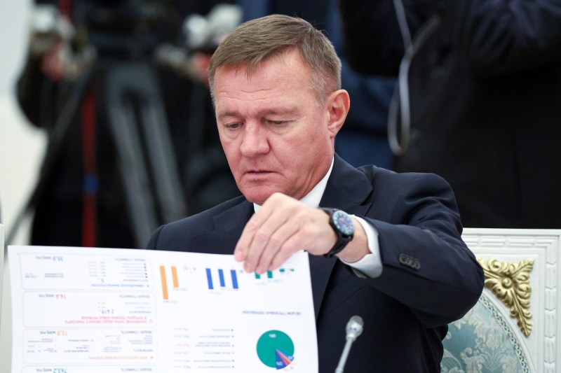 Fostul ministru rus al Transporturilor, găsit împușcat după demiterea de către Putin – Detalii despre ancheta în care era implicat