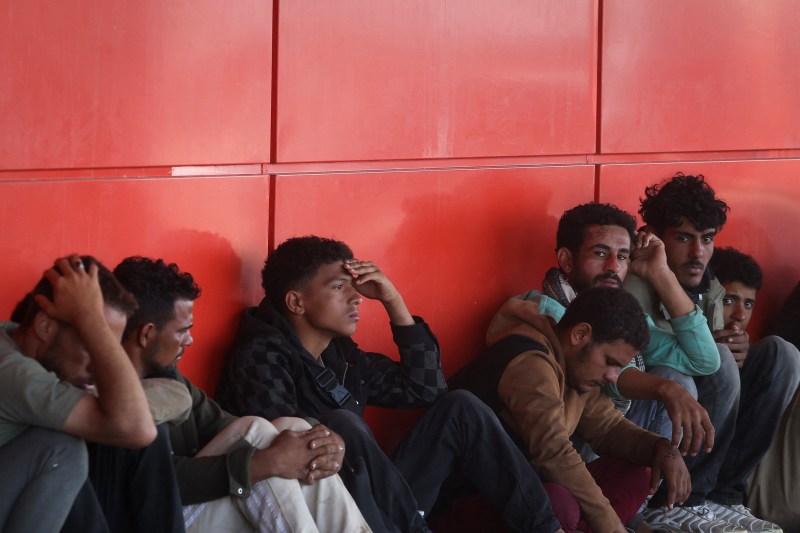 Grecia impune măsuri stricte împotriva migranților africani: „Nu suntem un hotel”