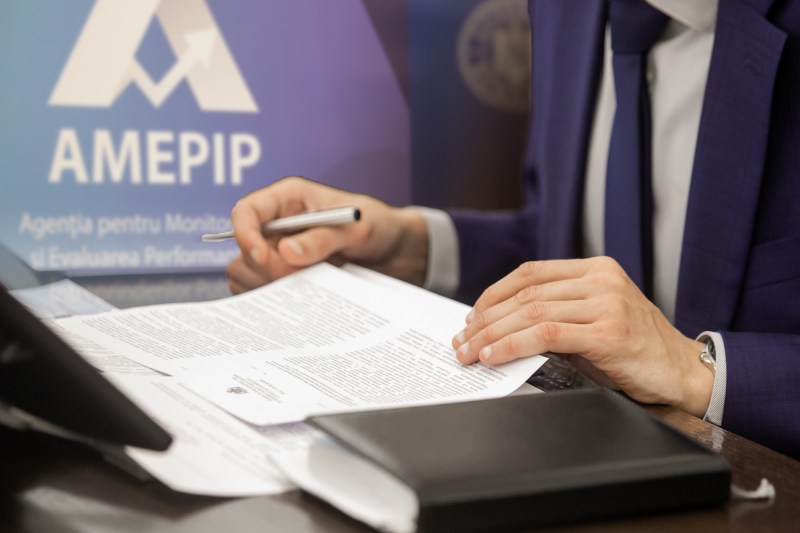 Guvernul lansează o nouă structură pentru companiile de stat, în paralel cu AMEPIP