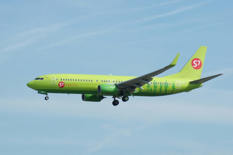 Incident cu un Boeing 737: aeronava s-a întors pe aeroportul din Siberia din cauza unei probleme tehnice