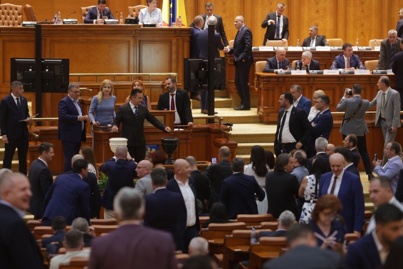 INTERVIU VIDEO - George Butunoiu discută despre angajările din sistemul public: „La stat nu e suficient să ai un specialist”