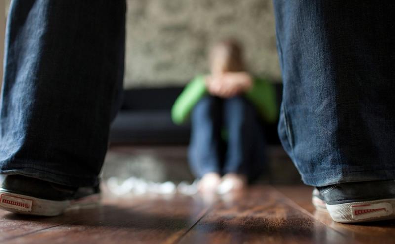 Lege europeană prevede detenție pe viață pentru vinovații de femicid