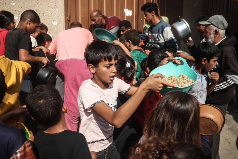 Medic describe situația din Gaza: „Sunt dispuși să moară pentru o pungă plină cu orez”