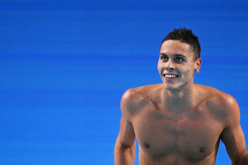 Mesaj emoționant pentru campionul mondial: „Dragă David Popovici, tu ne unești. Ne înveți că integritatea este cheia succesului”