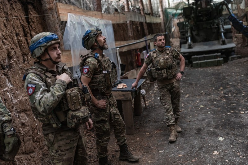 Nouă strategie în Ucraina: Zelenski intensifică eforturile de război împotriva Rusiei