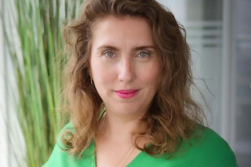 O româncă joacă un rol esențial în digitalizarea Uniunii Europene. „Veți ști că funcționează atunci când voi putea cumpăra în Franța, cu buletinul din Belgia, medicamentul prescris în România”