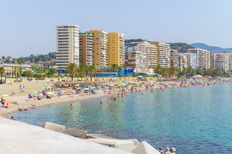 „Patru reguli pentru vizitatori”. Un oraș din Spania a lansat o campanie educațională pentru turiști