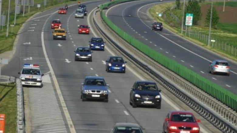 Polițiștii recomandă o rută alternativă după incidentul cu șase vehicule pe Autostrada Soarelui