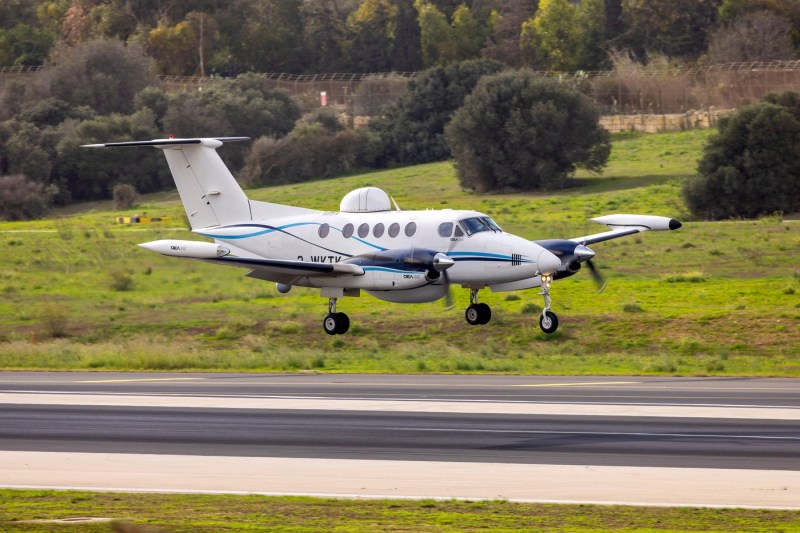 Prăbușirea unui avion de mici dimensiuni în apropiere de Londra: toți cei patru pasageri au decedat