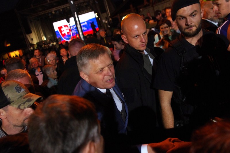„Propunere absurdă”. Robert Fico, nemulțumit de intenția UE de a reduce importurile de gaz rusesc, blochează noul pachet de sancțiuni pentru Moscova