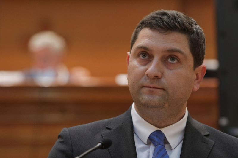 Protestele liderilor PSD cresc împotriva limitării programului „Anghel Saligny”: „O horă a sărăciei/ Austeritatea nu reprezintă reformă”