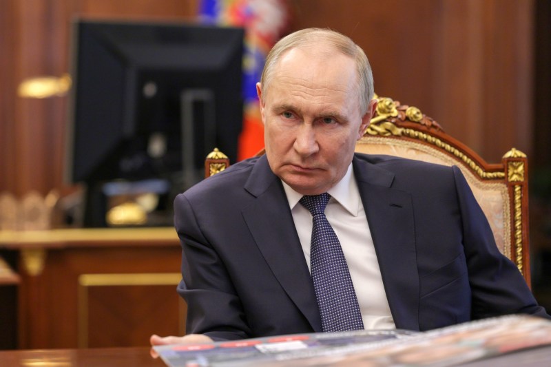 Putin rămâne neclintit în fața ultimatumului lui Trump. Kremlinul își joacă ultima carte în conflictul din Ucraina