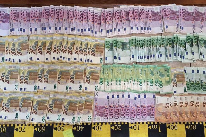 Rețeaua care facilita obținerea ilegală a cetățeniei române pentru cetățeni străini