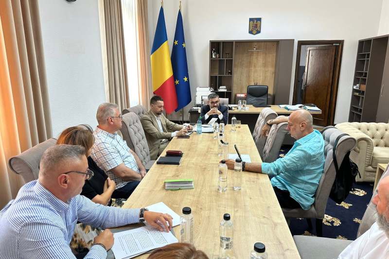 Revendicările sindicaliștilor de la casele de pensii, discutate la Ministerul Muncii