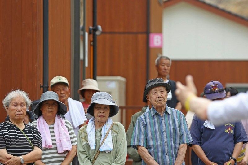 România are aproape 250 de localități cu o populație mai vârstnică decât Japonia, cea mai îmbătrânită țară din lume