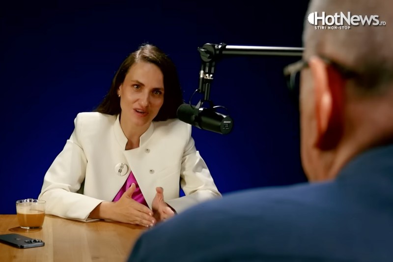 SALARIILE ÎN MINISTERUL DE EXTERNE: INTERVIU CU OANA ȚOIU DESPRE TRANSPARENȚĂ ȘI DETAȘĂRI