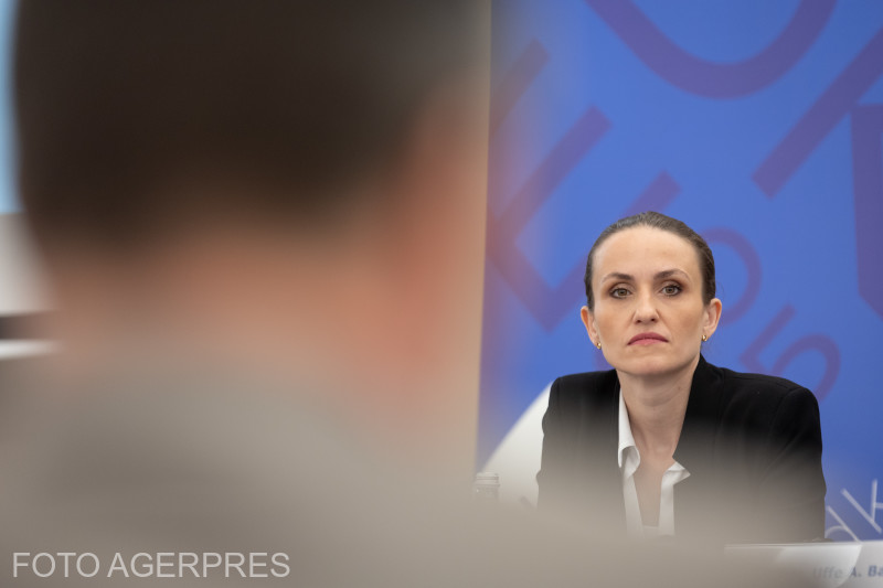 Șefa diplomației române critică eficiența unei instituții cu buget de 27 de milioane de euro, angajații nevorbind limba engleză sau locală