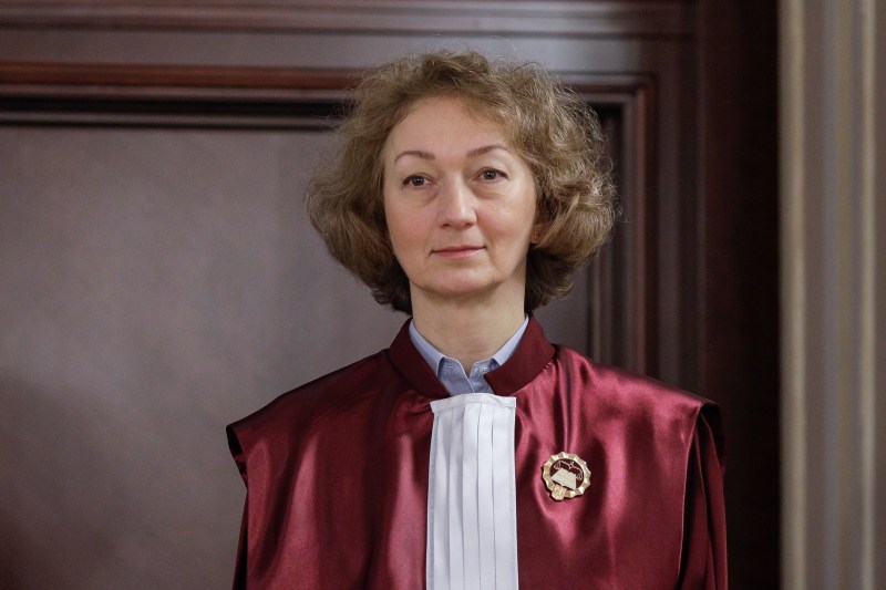 Simina Tănăsescu devine prima femeie președinte al CCR din istoria Curții