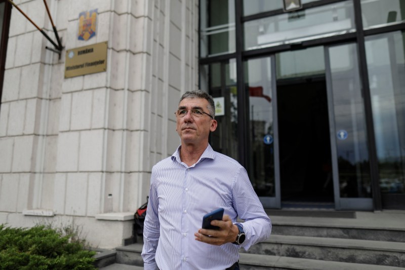 Sindicatele din Finanțe amenință cu blocarea României: „Putem să nu venim la muncă în ziua salariilor, pensiilor”
