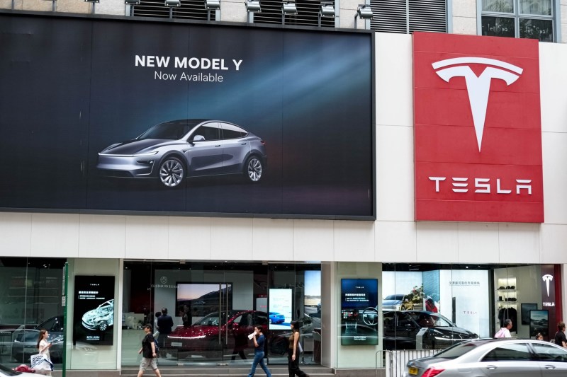 Tesla a adoptat o strategie drastică în Canada în urma scăderii vânzărilor