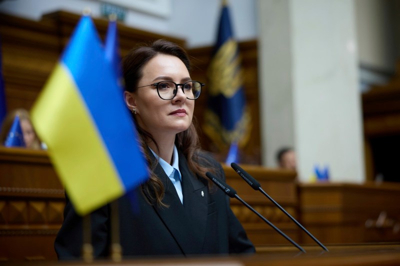 Ucraina a numit un nou premier: Iulia Svîrîdenko, economista rece, primește votul de încredere în Parlament