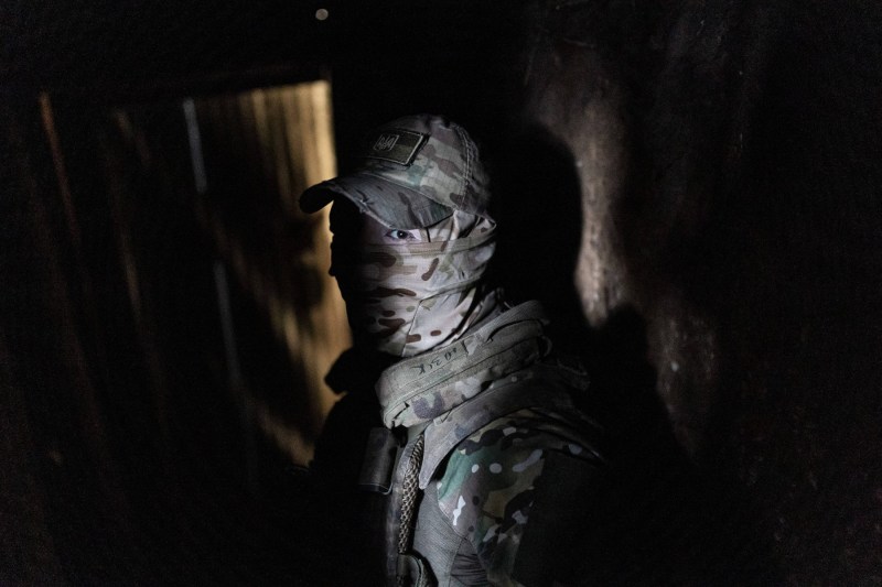 Un cadet a împușcat mortal doi instructori militari în Ucraina