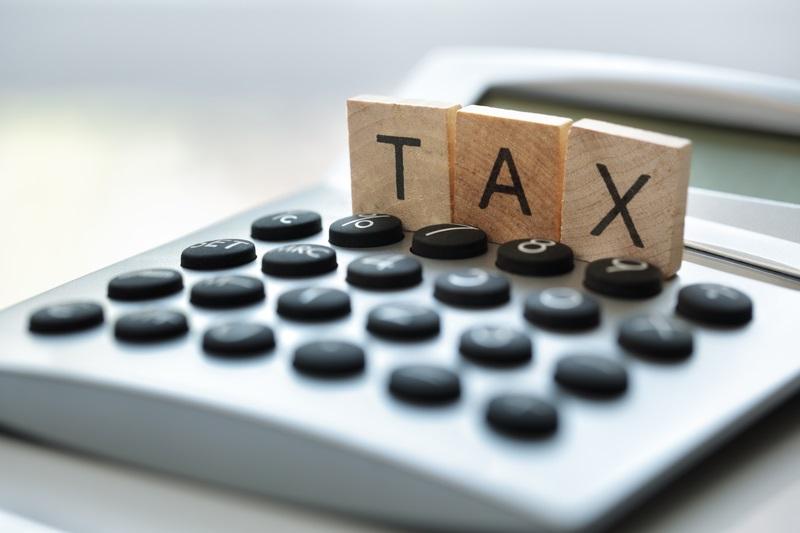 Un consultant economic de renume analizează măsurile fiscale anunțate de Bolojan: Statul își asumă decizii drastice