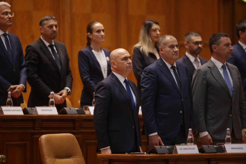 Un cunoscut analist politic sugerează retragerea altui vicepremier alături de Dragoș Anastasiu din cadrul Guvernului Bolojan