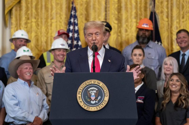 Un impact negativ pentru americanii cu venituri mici, o veste favorabilă pentru cei bogați. Efectele pachetului fiscal propus de Trump, votat de republicanii din Senatul SUA