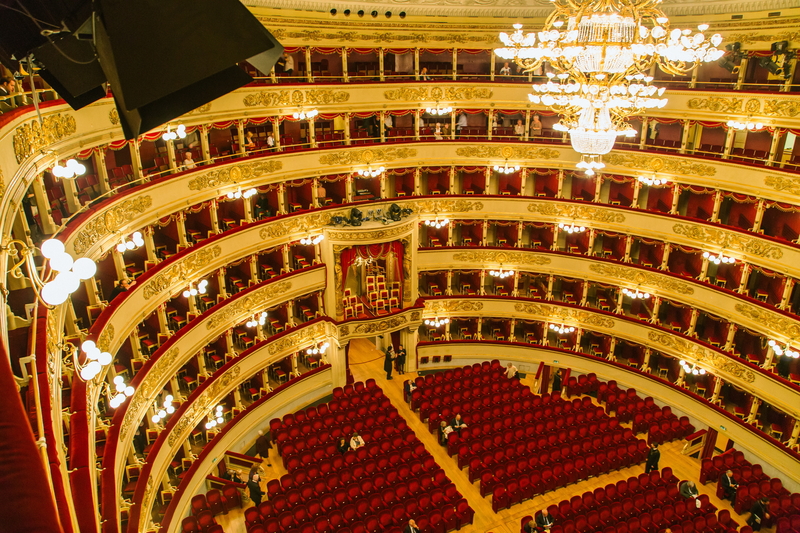 Unul dintre cele mai renumite teatre ale lumii își consolidează regulile de acces: „Trebuie aplicate mai strict, mai ales din cauza căldurii recente”. Ce ținută îți poate interzice accesul