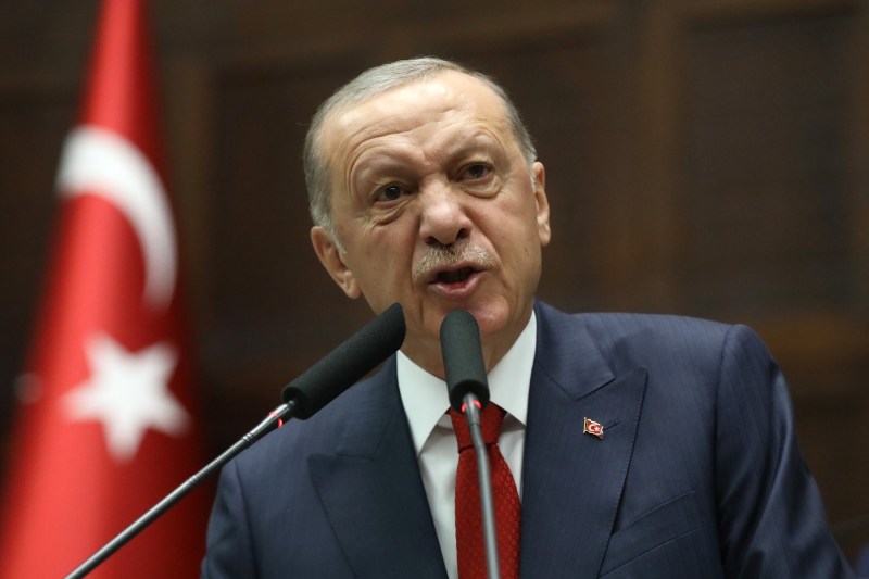 Val de rețineri la o revistă din Turcia după o caricatură considerată de Erdogan o „provocare josnică”