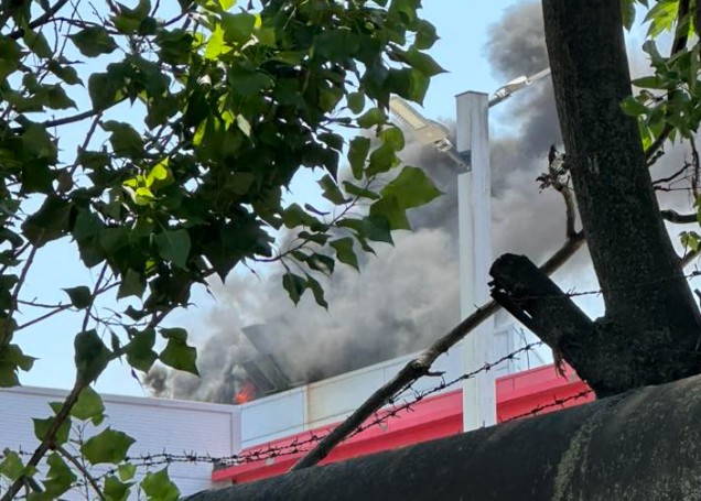 VIDEO: Incendiu pe terasa mall-ului AFI Palace Cotroceni – Mobilizare masivă de echipaje de intervenție