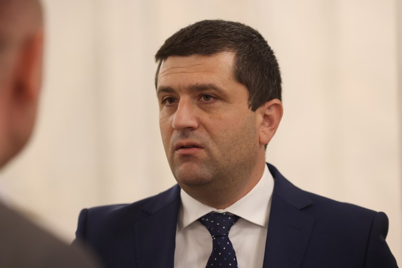 VIDEO Ministrul Economiei a inițiat procedura de demitere a conducerii Salrom, în urma unei petreceri costisitoare de 12.500 de euro organizată în plină criză la Salina Praid