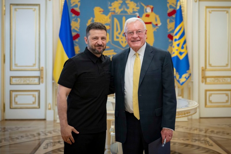 VIDEO Volodimir Zelenski l-a primit la Kiev pe emisarul președintelui american Donald Trump