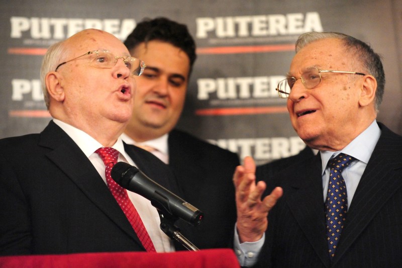 Alegerea lui Ion Iliescu: Gorbaciov și simbolismul unui cuvânt