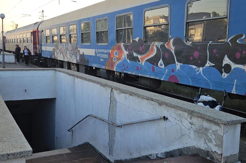 Călătorie de 22 de ore cu trenul prin Balcani: experiențe memorabile