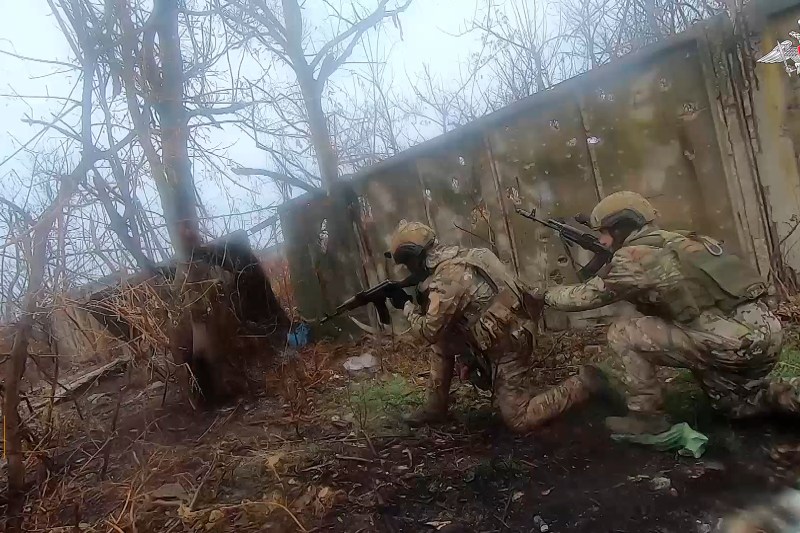 Câte victime au înregistrat militarii ruși în conflictul din Ucraina? O estimare nouă a presei independente din Rusia