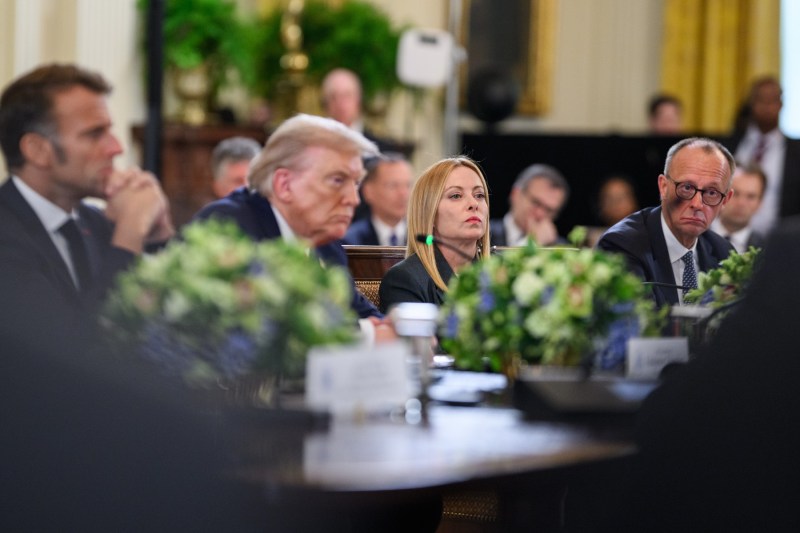 Ce garanții de securitate pentru Ucraina au fost discutate de liderii europeni în întâlnirea cu Trump la Casa Albă, iar Viktor Orban și-a exprimat opoziția.