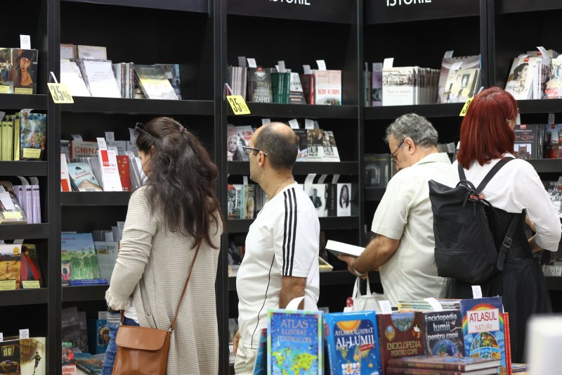 Creșterea TVA la cărți, un obstacol pentru educație și piața editorială