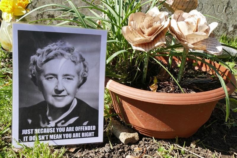 Cum se conectează fondurile Pilonului II de pensii cu personajele dintr-o carte de Agatha Christie și cu cancelarul Bismarck
