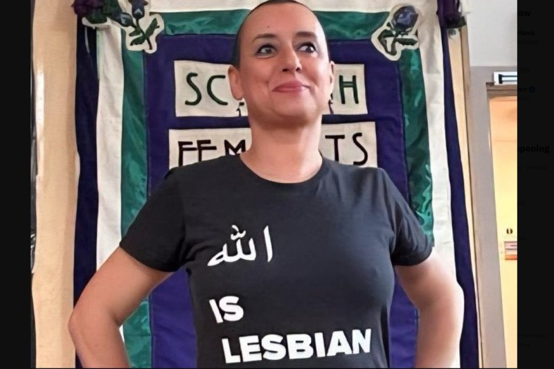 Feministă din Maroc arestată pentru mesaj considerat ofensator față de religie