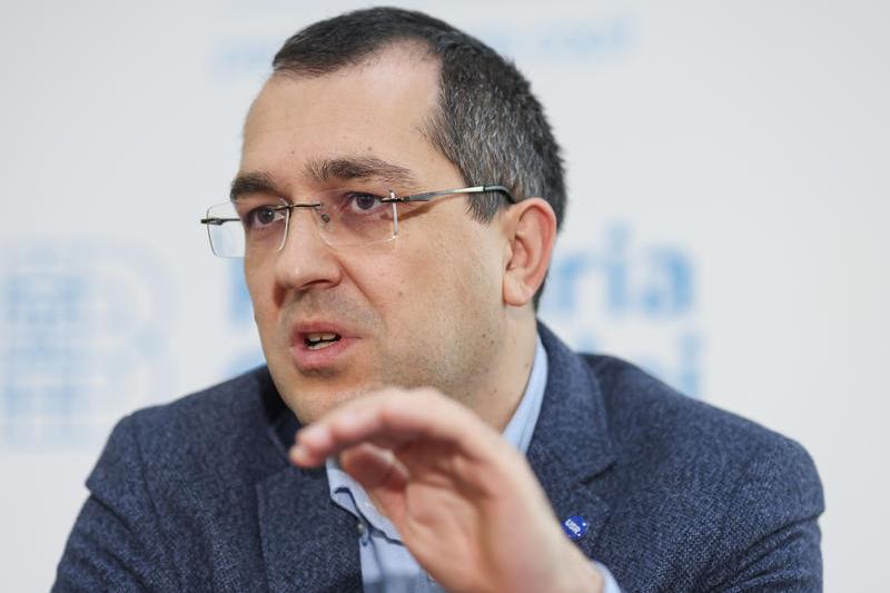 Instanța modifică decizia în dosarul PSD vs Vlad Voiculescu, după ce europarlamentarul a câștigat despăgubiri pentru postările despre presupusul miliard furat din vaccinuri.