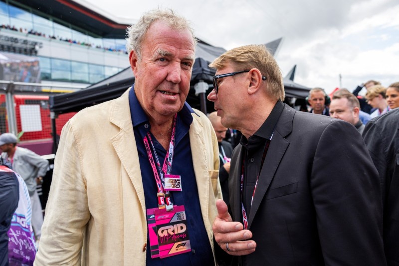 Jeremy Clarkson susține că a alungat echipa de securitate a vicepreședintelui JD Vance folosind doar două cuvinte.