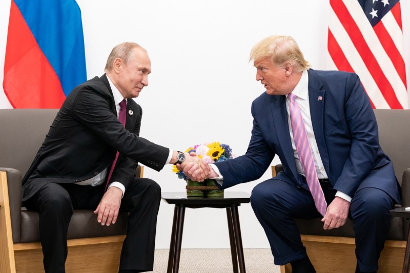 Lecția neînvățată de către SUA: Ce urmărește Moscova în negocierile cu Donald Trump?